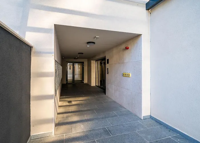 Gorgeous Sea View With Free Parking דוברובניק