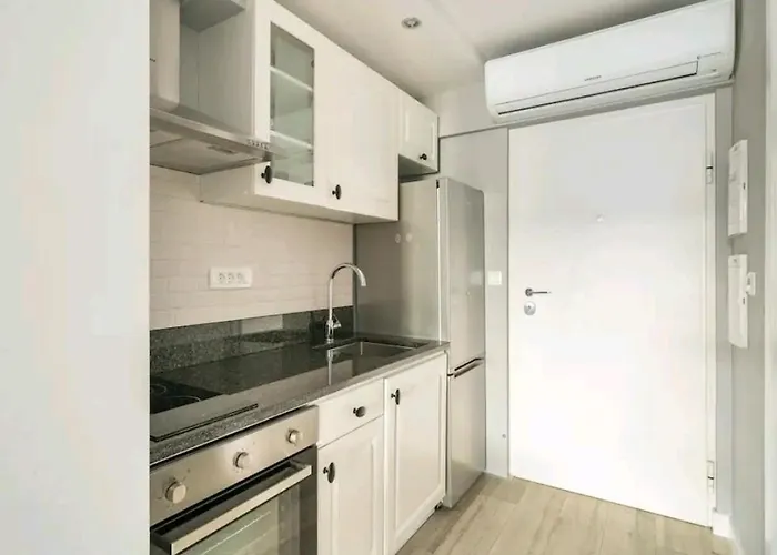 Gorgeous Sea View With Free Parking *