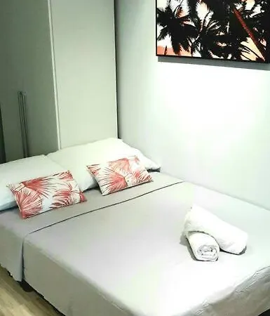 Gorgeous Sea View With Free Parking Apartament Dubrownik